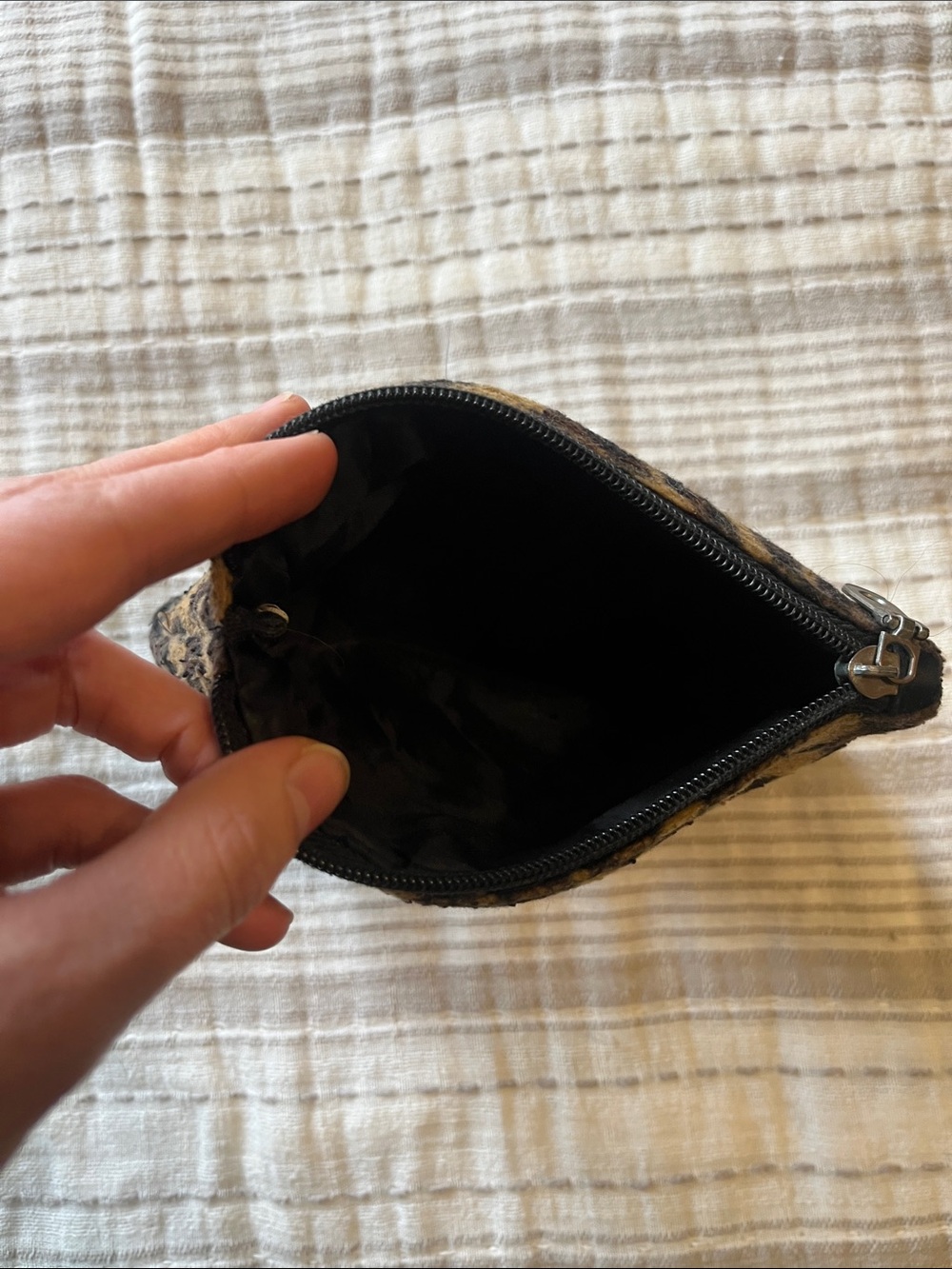 Assorted Small Pouch Collection - Picture 12 of 14